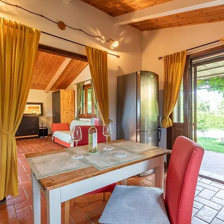 Tenuta Il Glicine Feriehus *